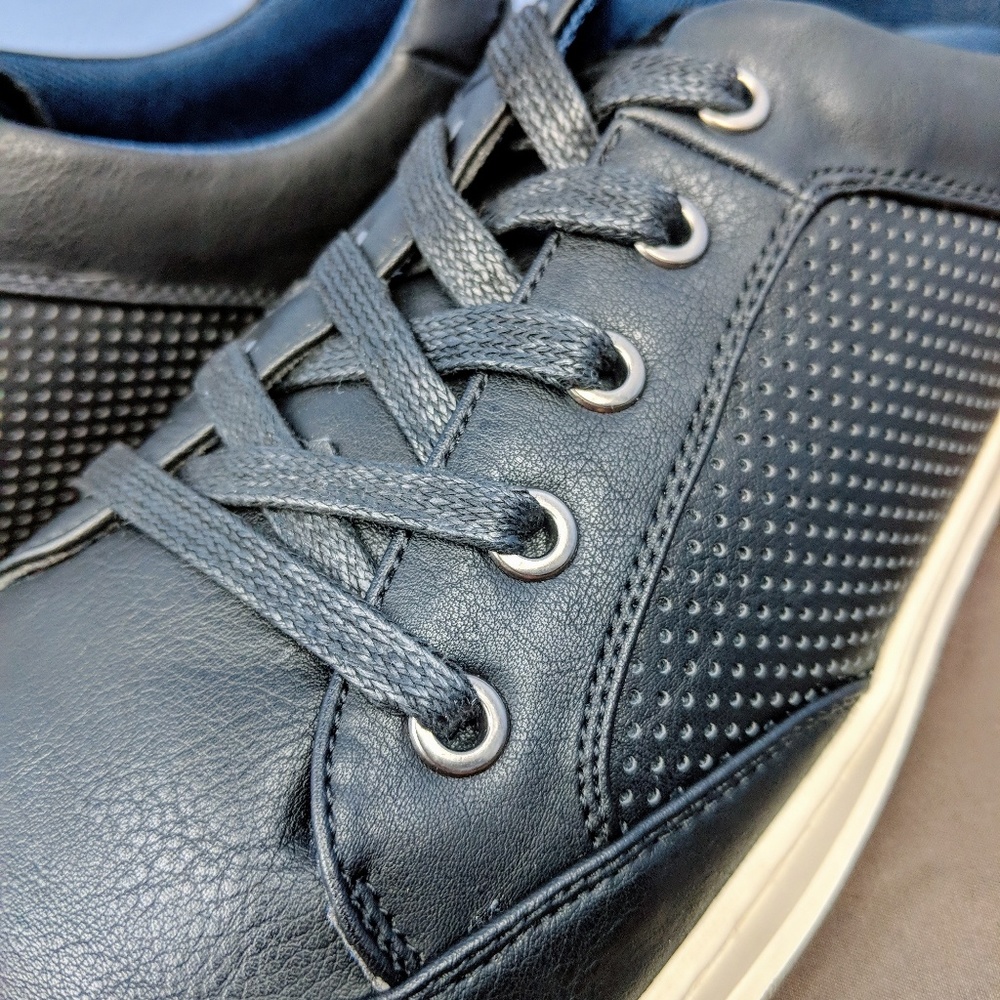 Mens "Andrew" Classic Casual Fashion Sneakers - Picture 5 of 6